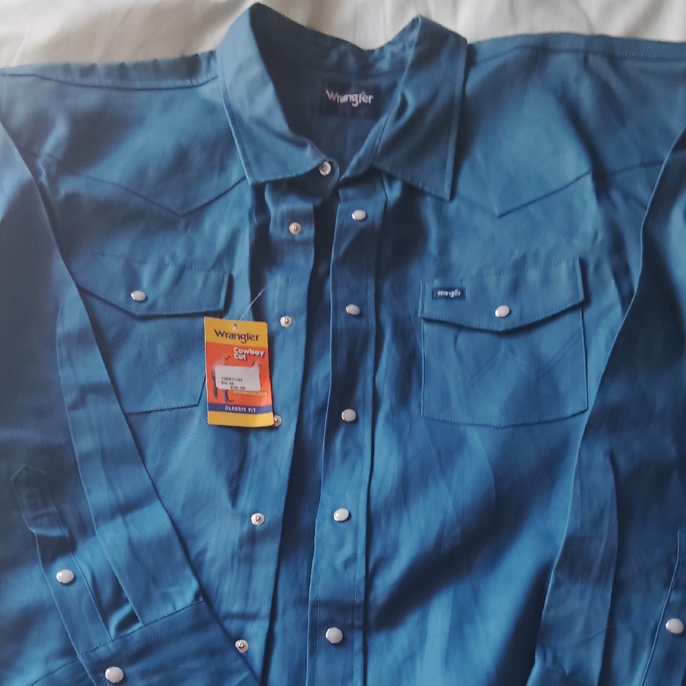 Wrangler Men's Teal Button Down Shirt